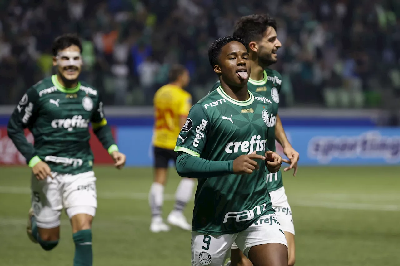Palmeiras golea a Internacional y asume el liderato del Campeonato Brasileño