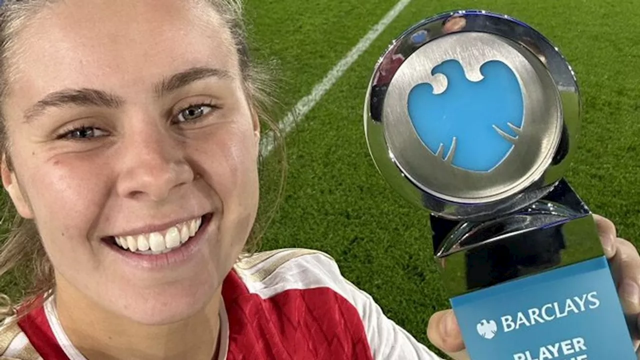 Scorende Pelova belangrijk voor winnend Arsenal, waar Miedema op bank blijft