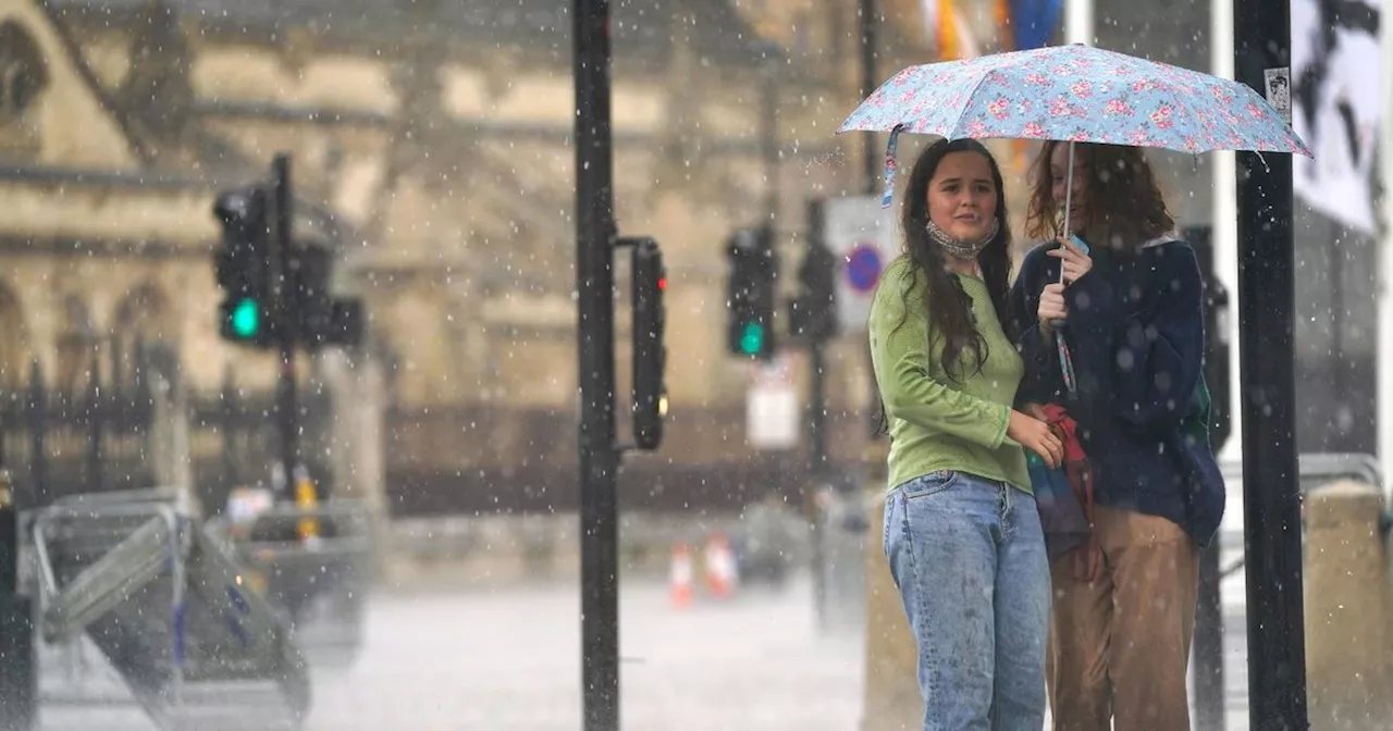 Storm Debi weather warning issued for gale force winds and rain