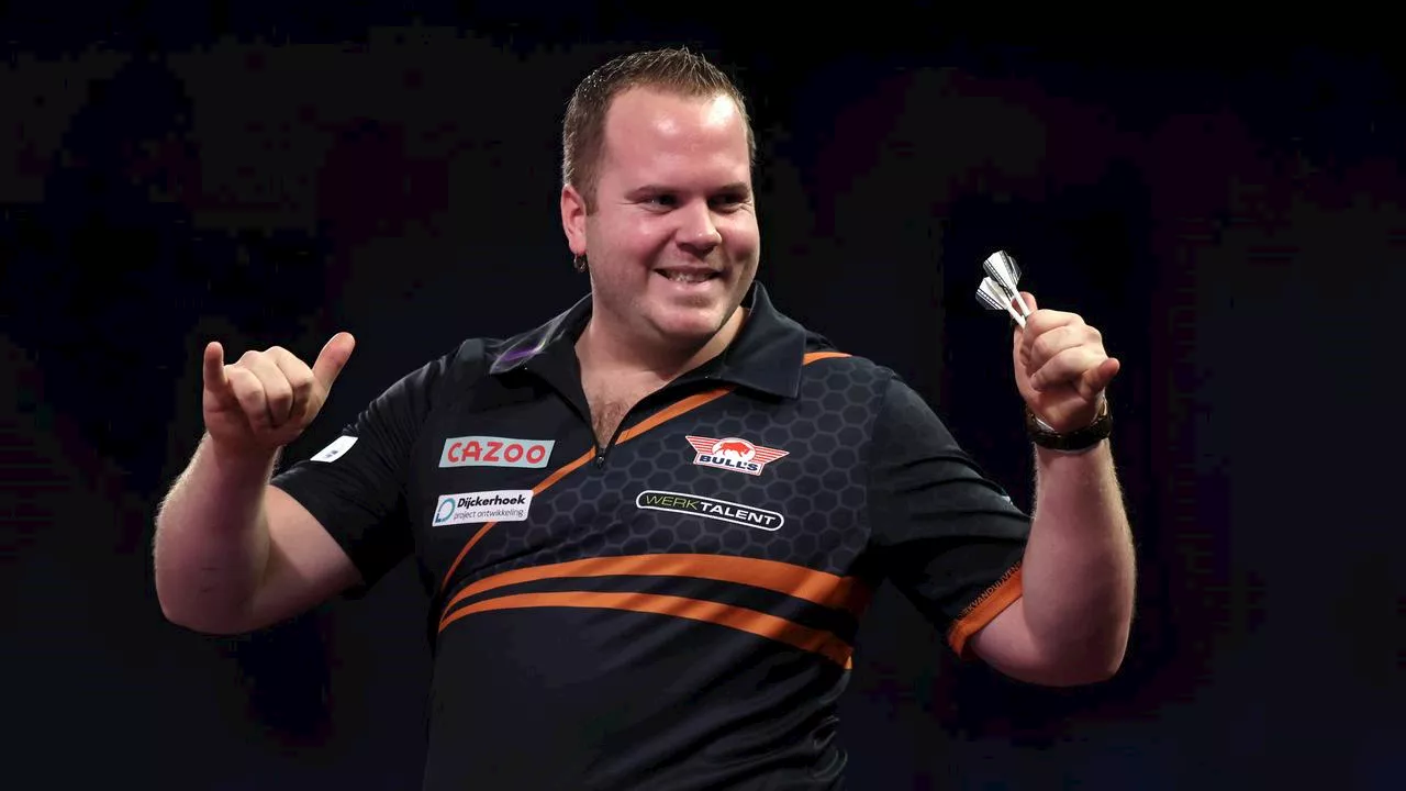 Van Duijvenbode herstelt zich met overwinning op Grand Slam of Darts