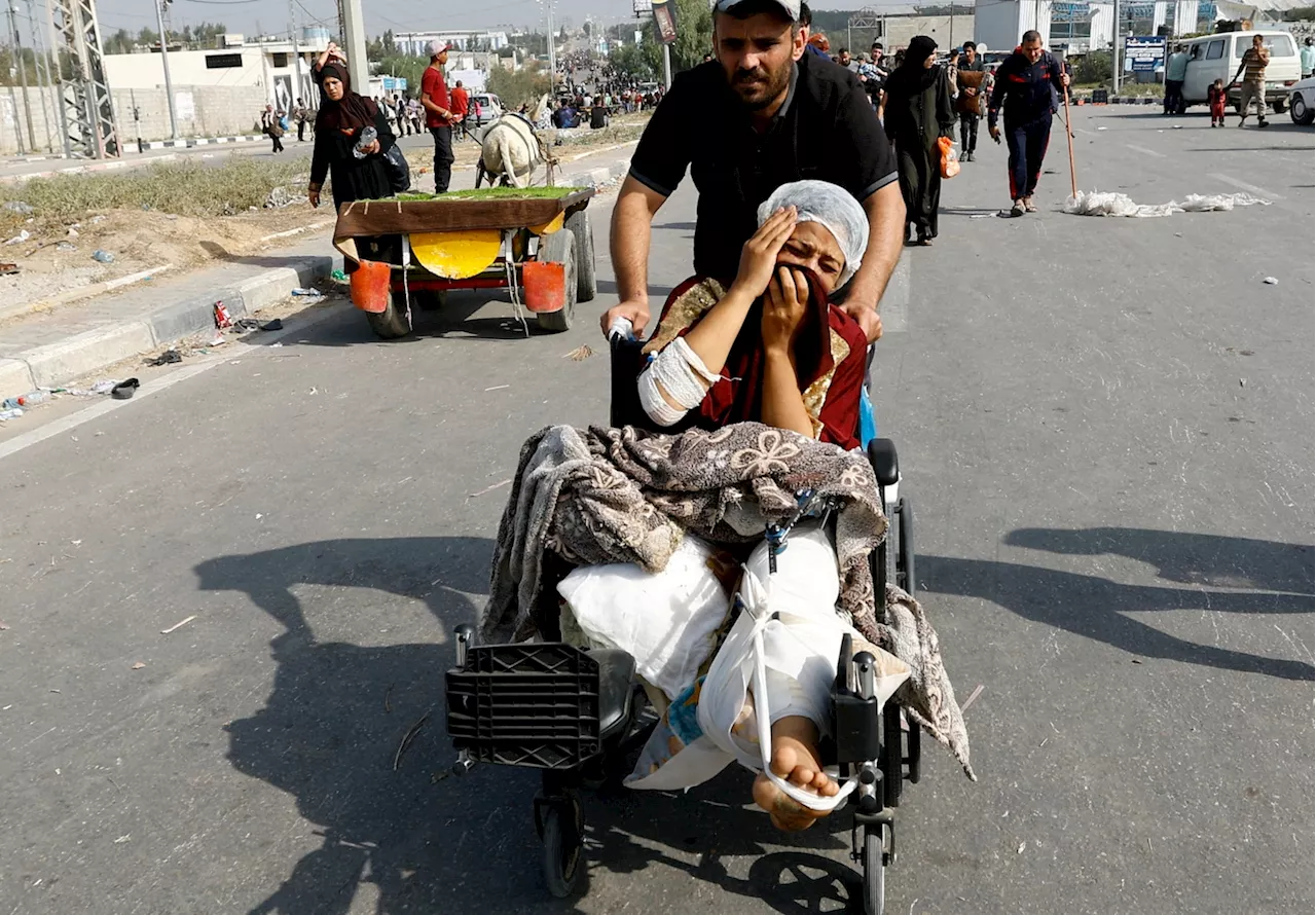 Israeli Forces Close in on Hospitals in Gaza City, Forcing Evacuation