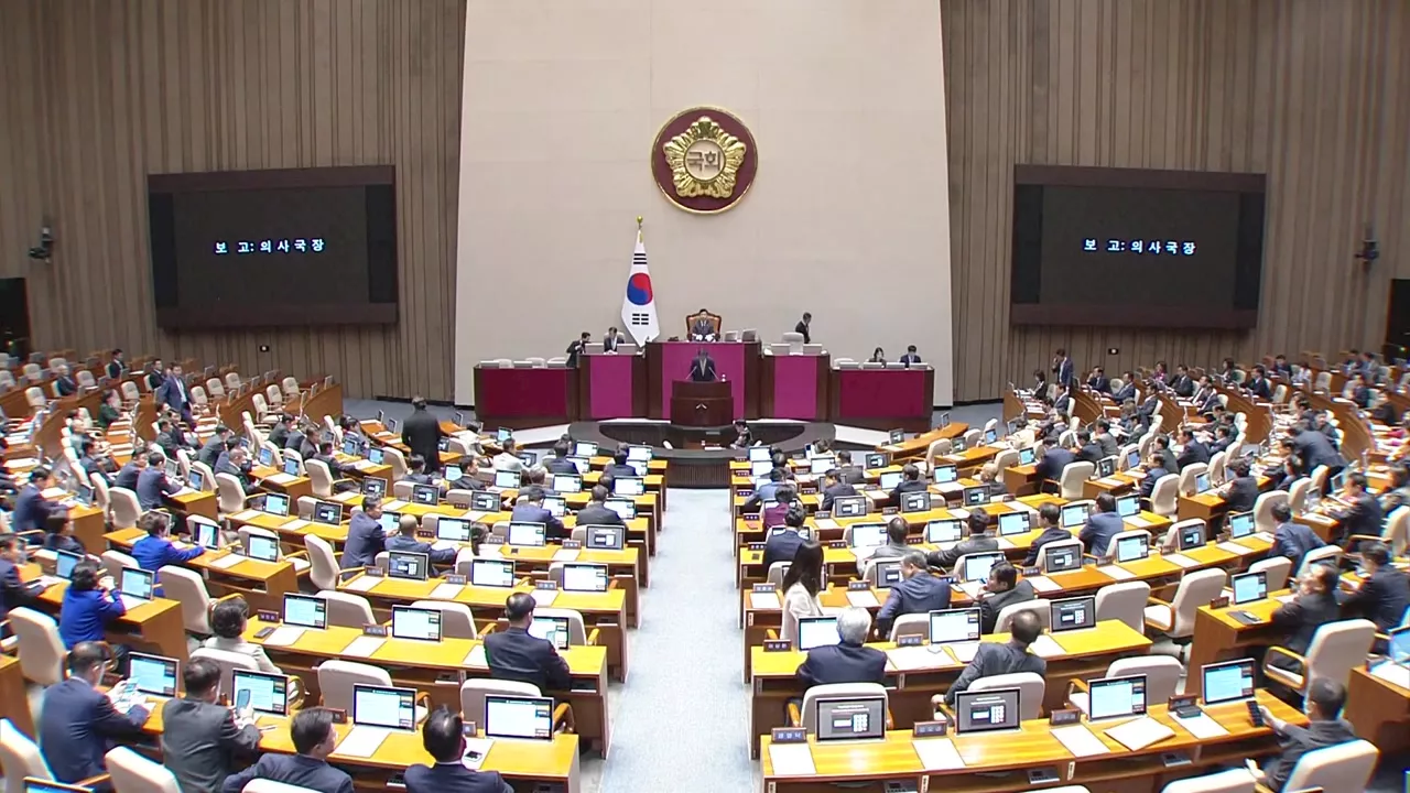 與, 이르면 내일 헌재에 심판 청구...탄핵안 공방 2라운드