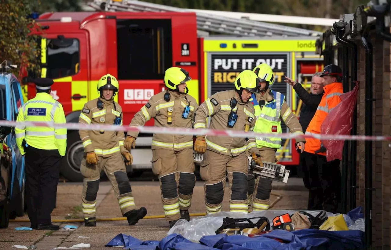 Royaume-Uni : Cinq personnes dont trois enfants périssent dans un incendie à Londres