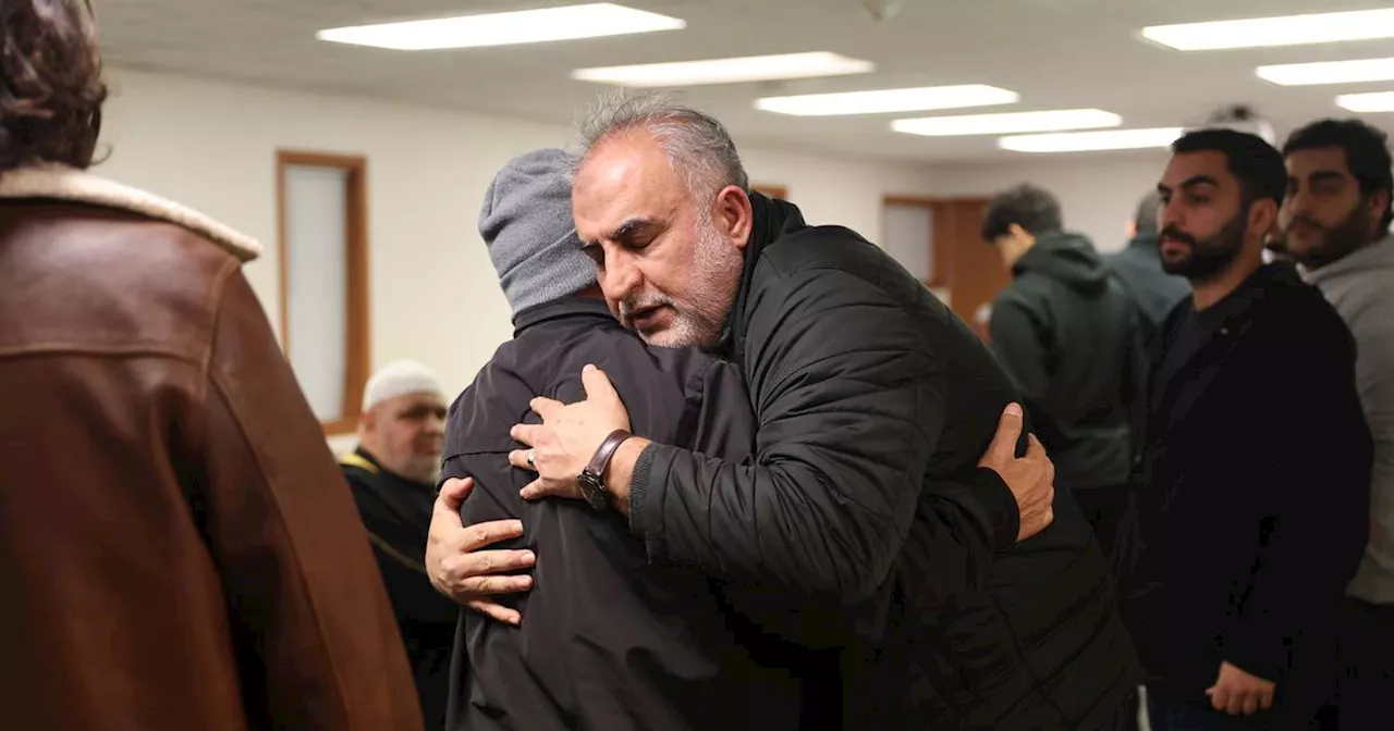 Chicago-area Palestinian Americans overwhelmed by grief as family members face death and destruction in Gaza