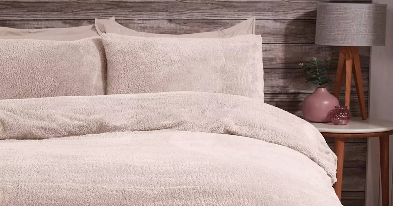 'Super soft' teddy fleece duvet set Amazon shoppers say is 'winter must have'