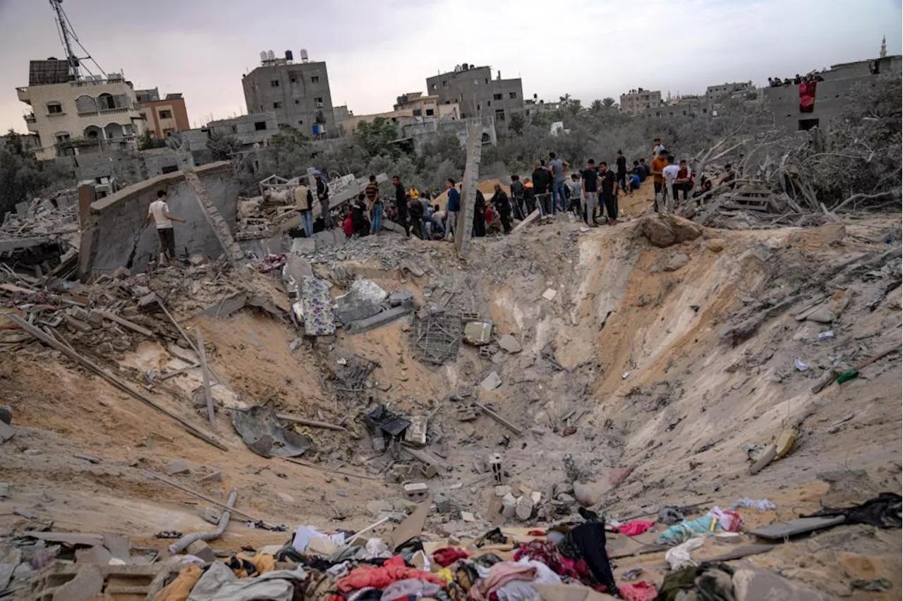 Conflict between Israel and Hamas leads to high casualties and destruction