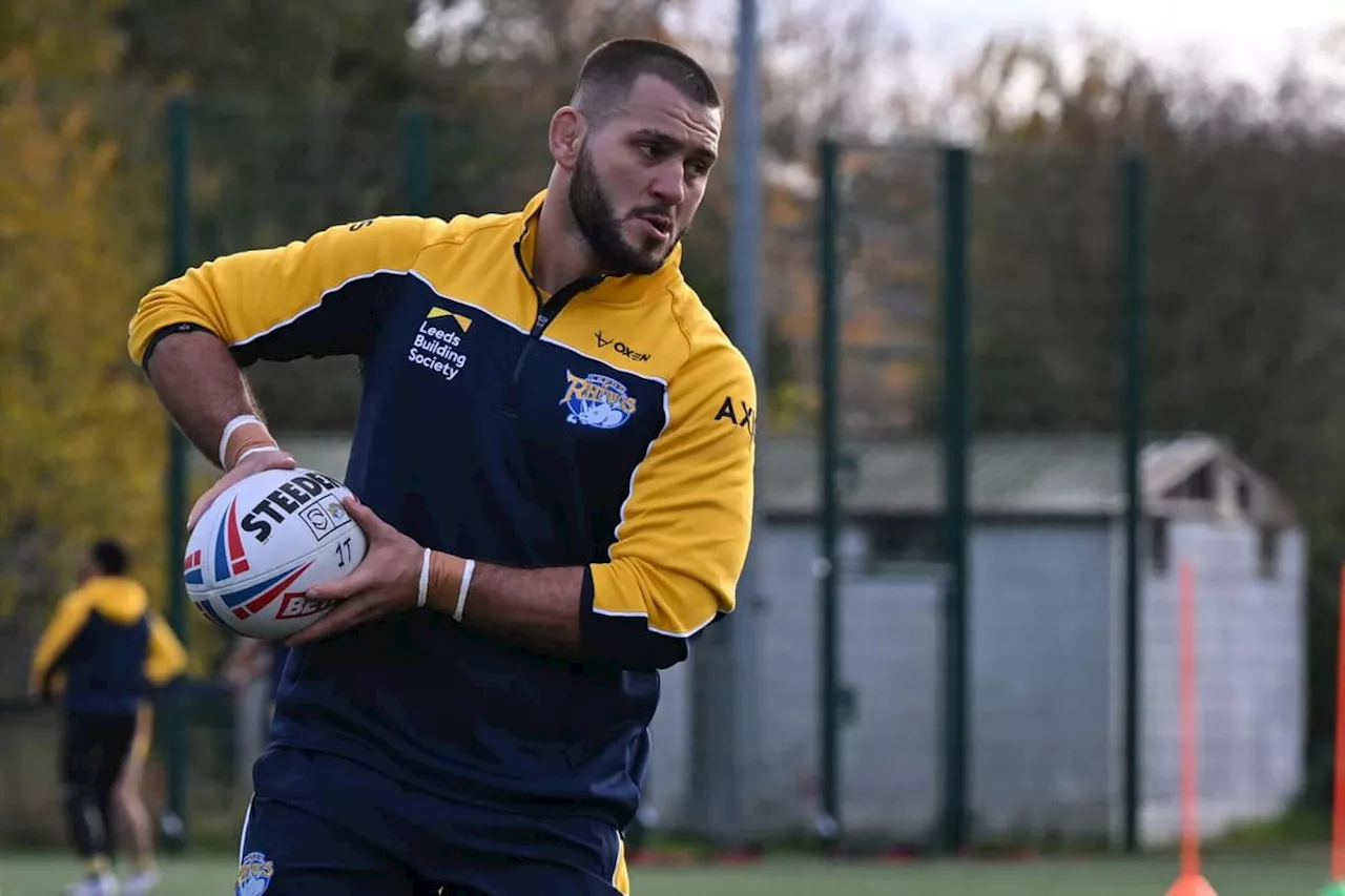 Leeds Rhinos' offer pre-season training chance to ex-Harlequins and Bath rugby union forward