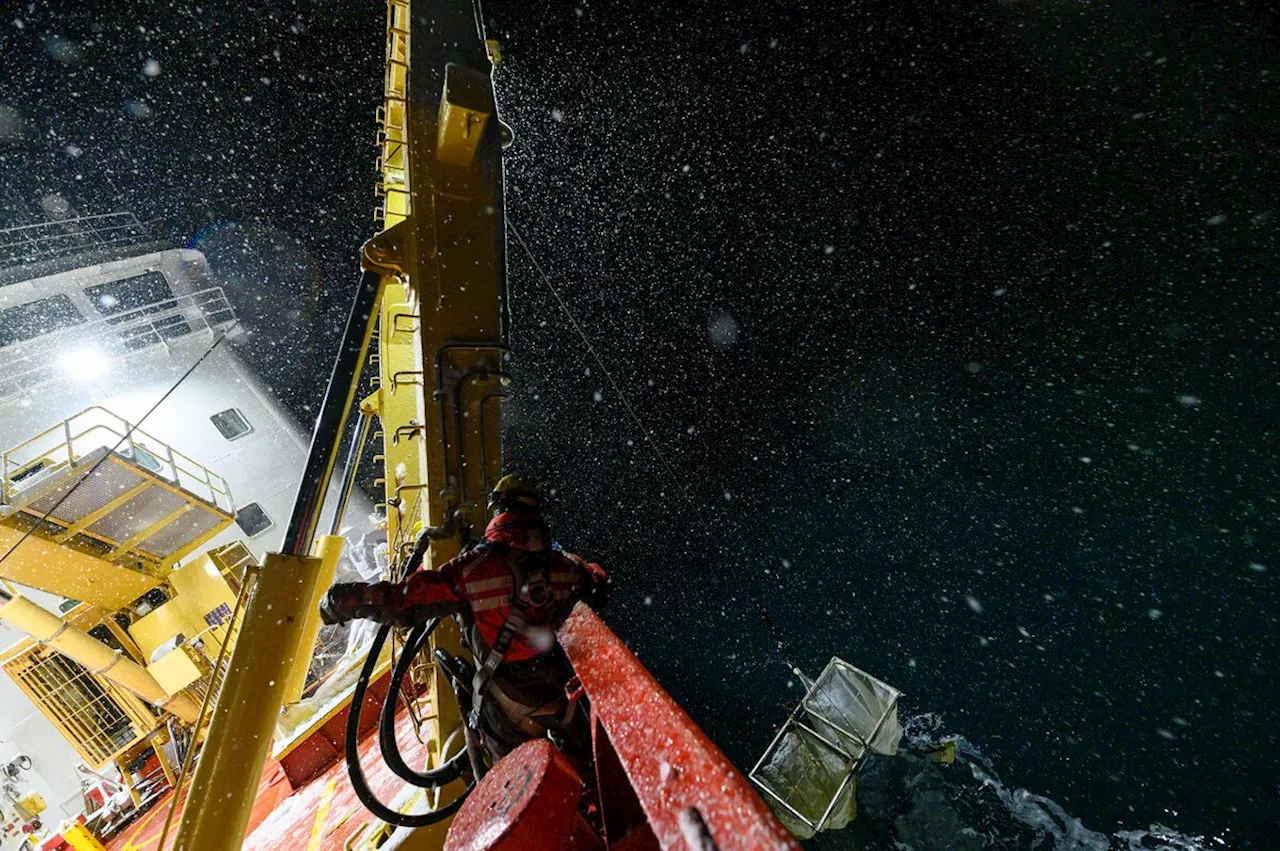 Canadian Icebreaker Ship Revitalizes Arctic Research