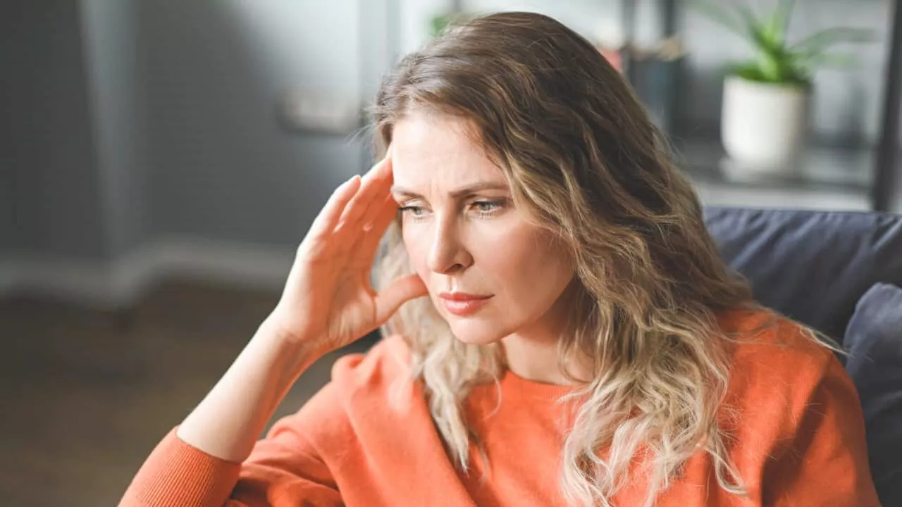 Understanding Perimenopause: Symptoms and Timing