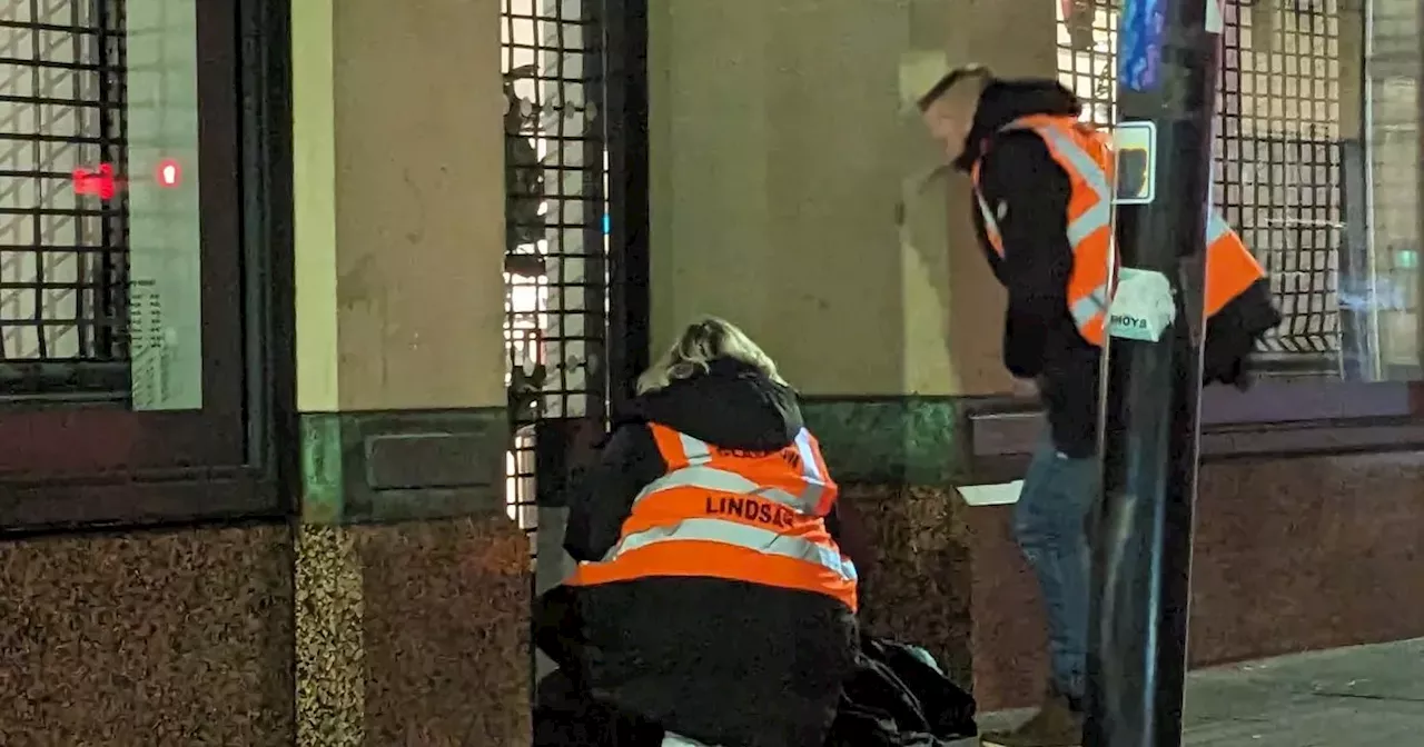 Street Team Helps Glasgow's Rough Sleepers Survive Winter