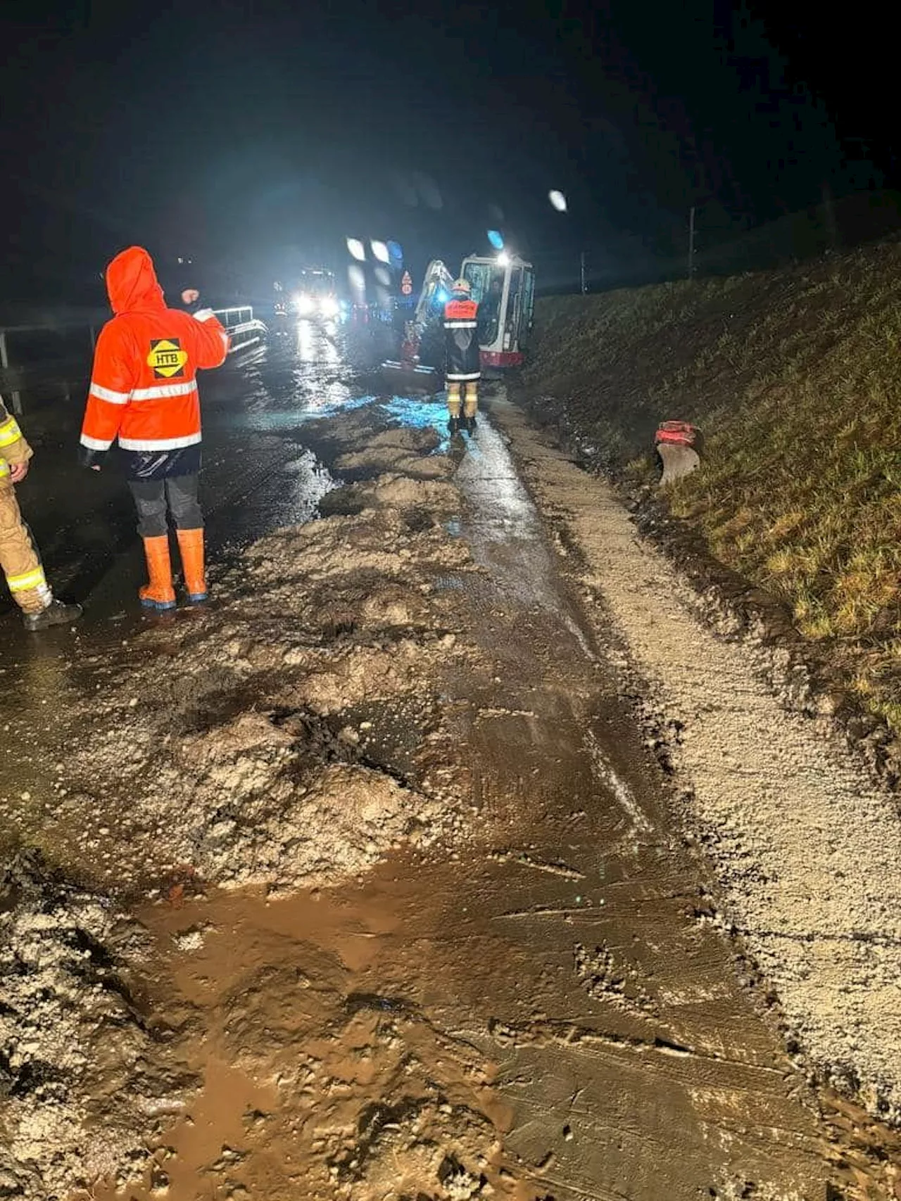 Starkregen sorgt für massiven Murenabgang in Tirol