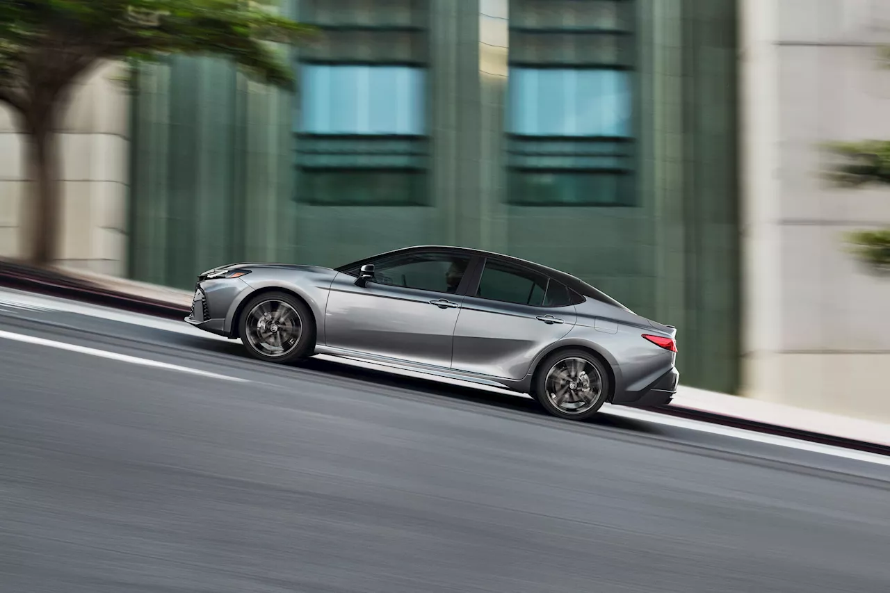 Toyota Unveils New 2025 Camry with Electrified Powertrain and All-Wheel Drive