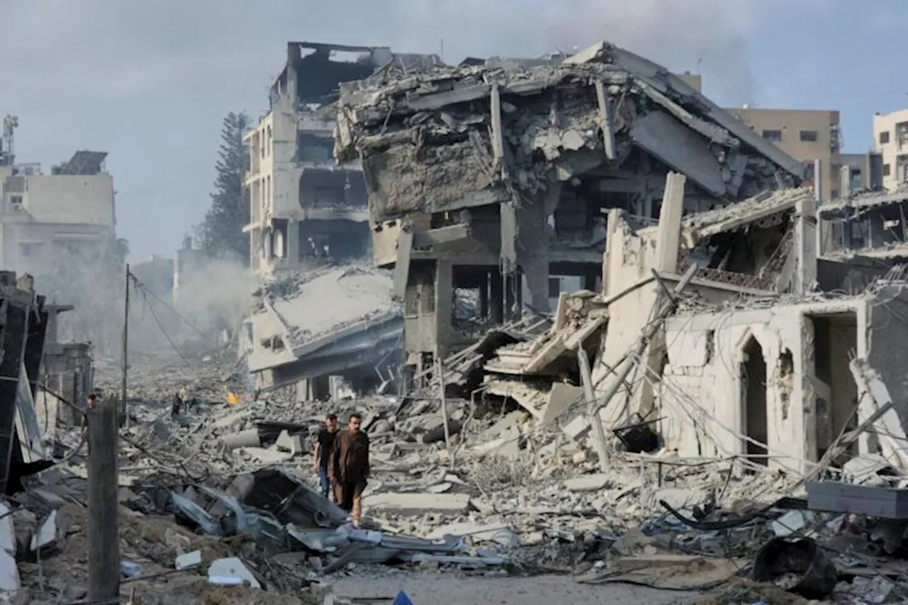 Heart-Wrenching Scenes from Gaza: A Graveyard for Children