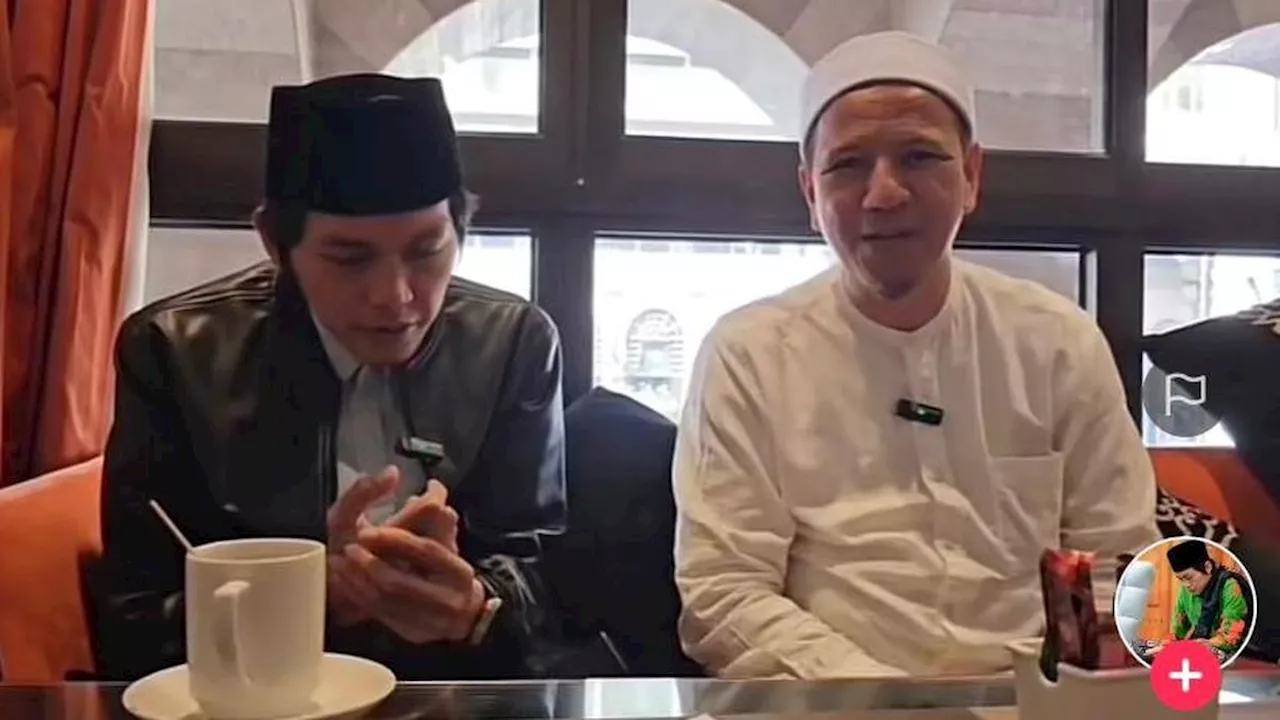 Drama Mengharukan Pertemuan Habib Novel dan Gus Iqdam di Madinah, Ini Nasihatnya