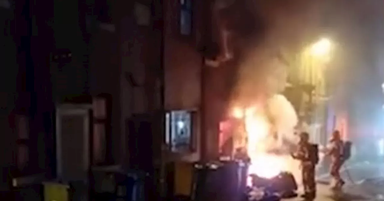 Residents forced to flee as house fire engulfs street