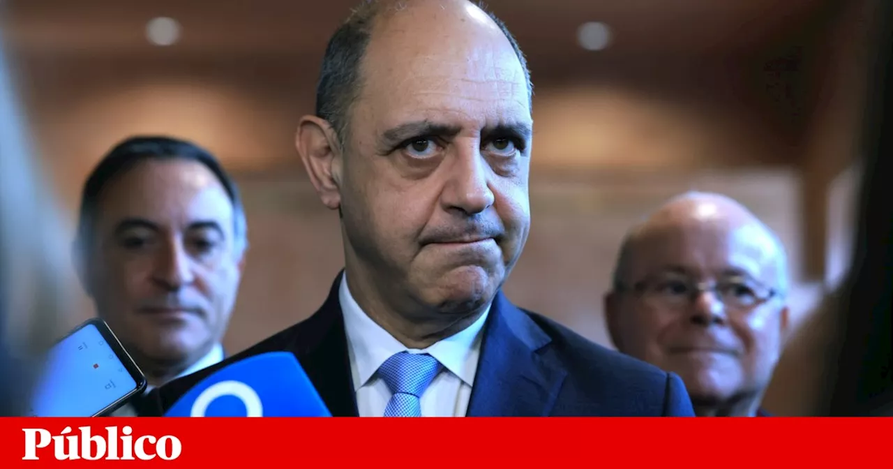 Ministro da Saúde anuncia nova ronda de negociações com sindicatos médicos