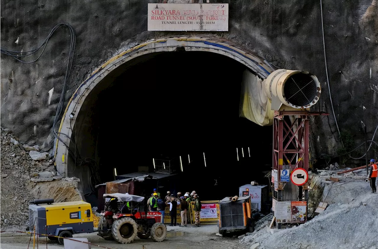 Rescuers Continue Efforts to Free Trapped Workers in Collapsed Road Tunnel in India