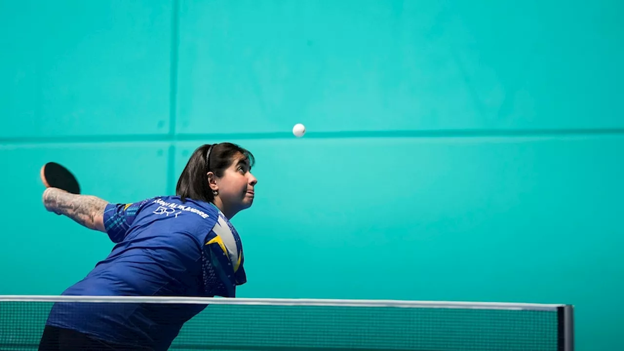 One-armed table tennis player eyes both Olympics and Paralympics