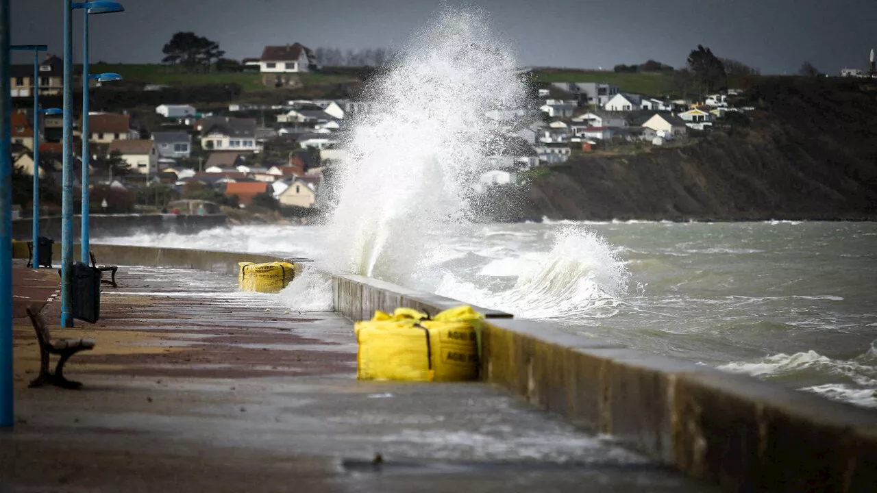 Tempête Ciaran : le pic de la tempête bientôt atteint dans le Bessin, soyez prudents