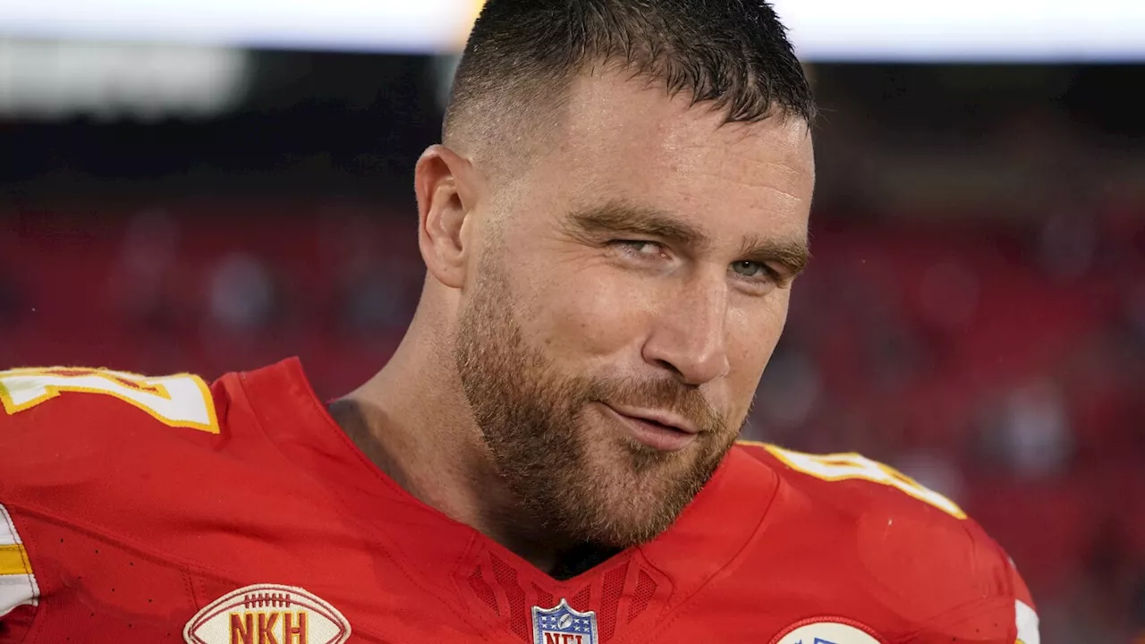 Travis Kelce repeats as the top tight end in the AP’s NFL Top 5 rankings