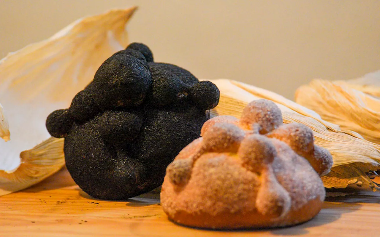 IMSS recomienda solo comer medio pan de muerto; estas son las calorías que contiene