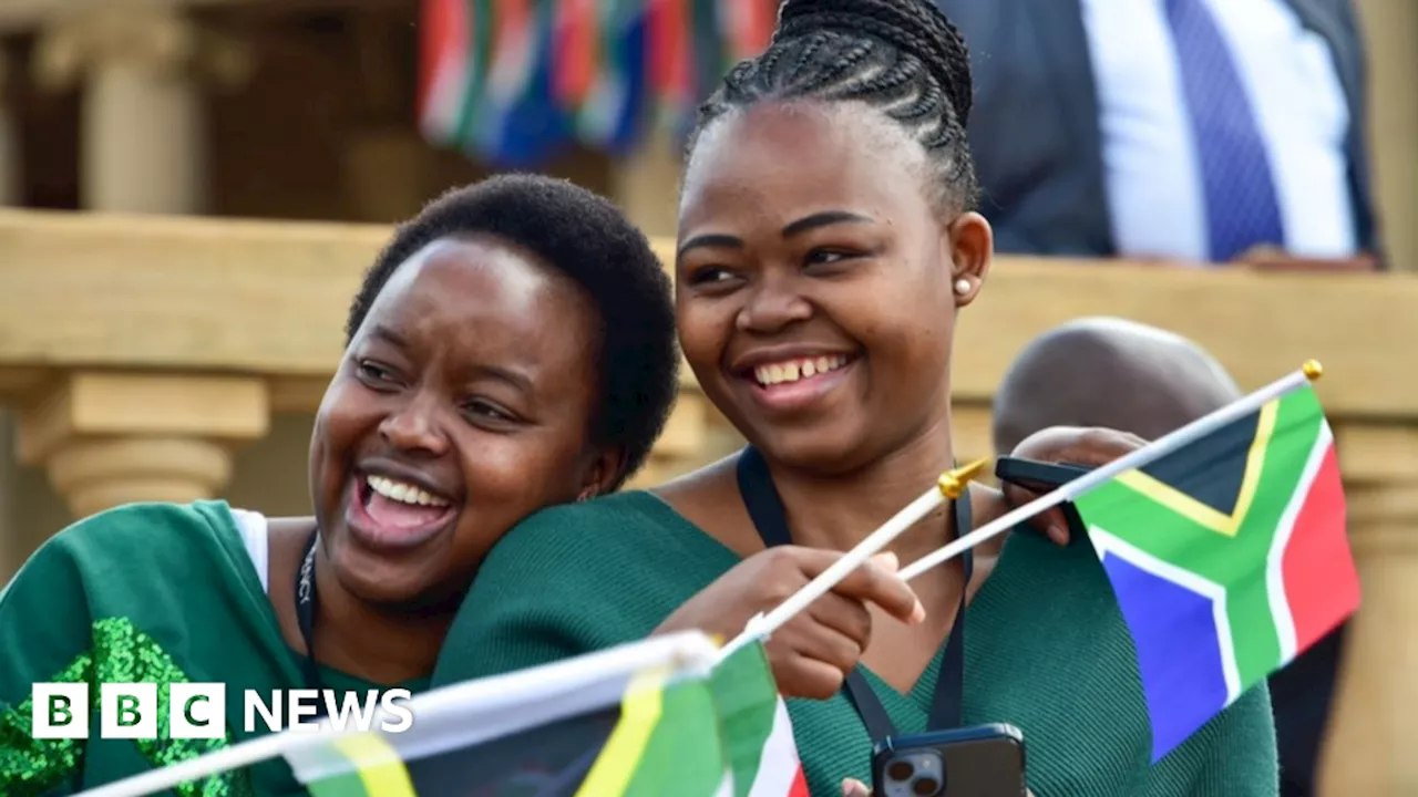 South Africa's rugby team begin World Cup victory tour