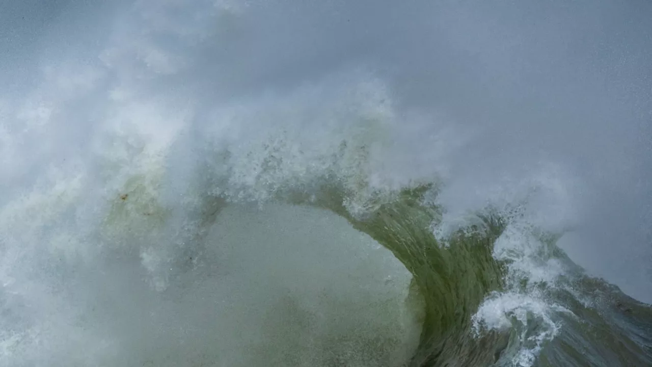 Tempête Ciaran: une vague de 21 mètres mesurée au large du Finistère