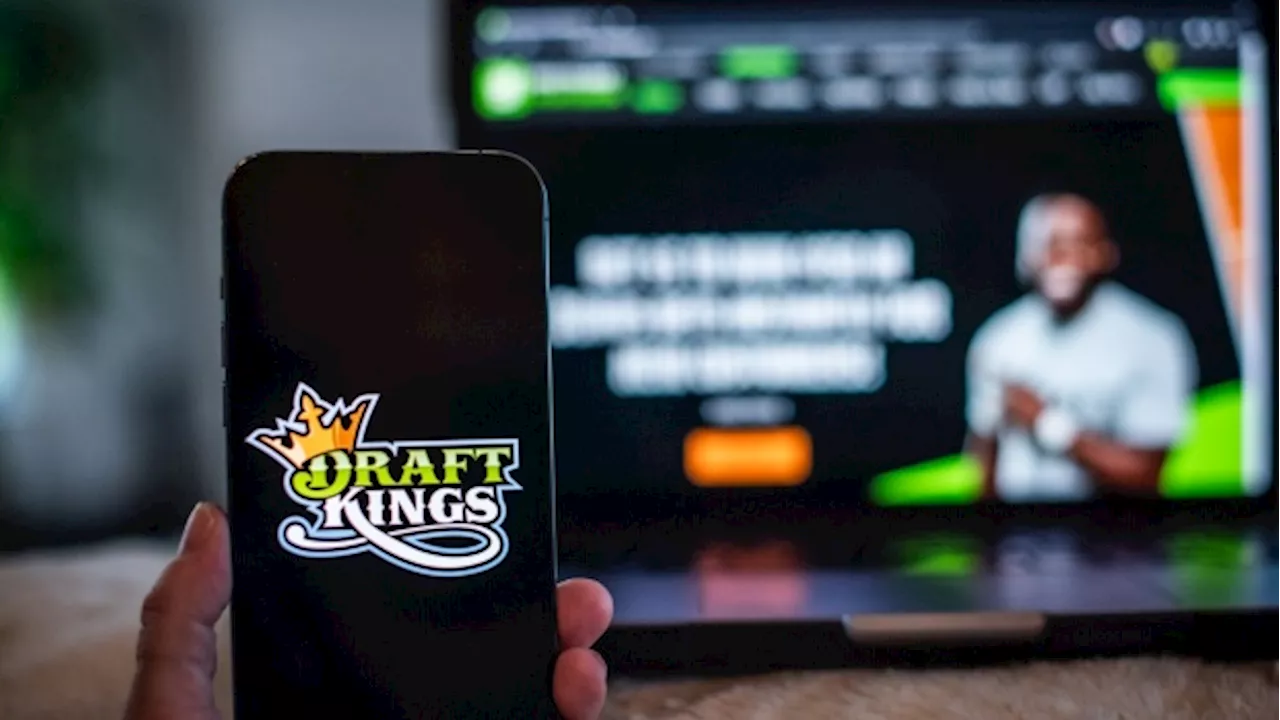 DraftKings Sales, Monthly Players Exceed Estimates; Shares Rise