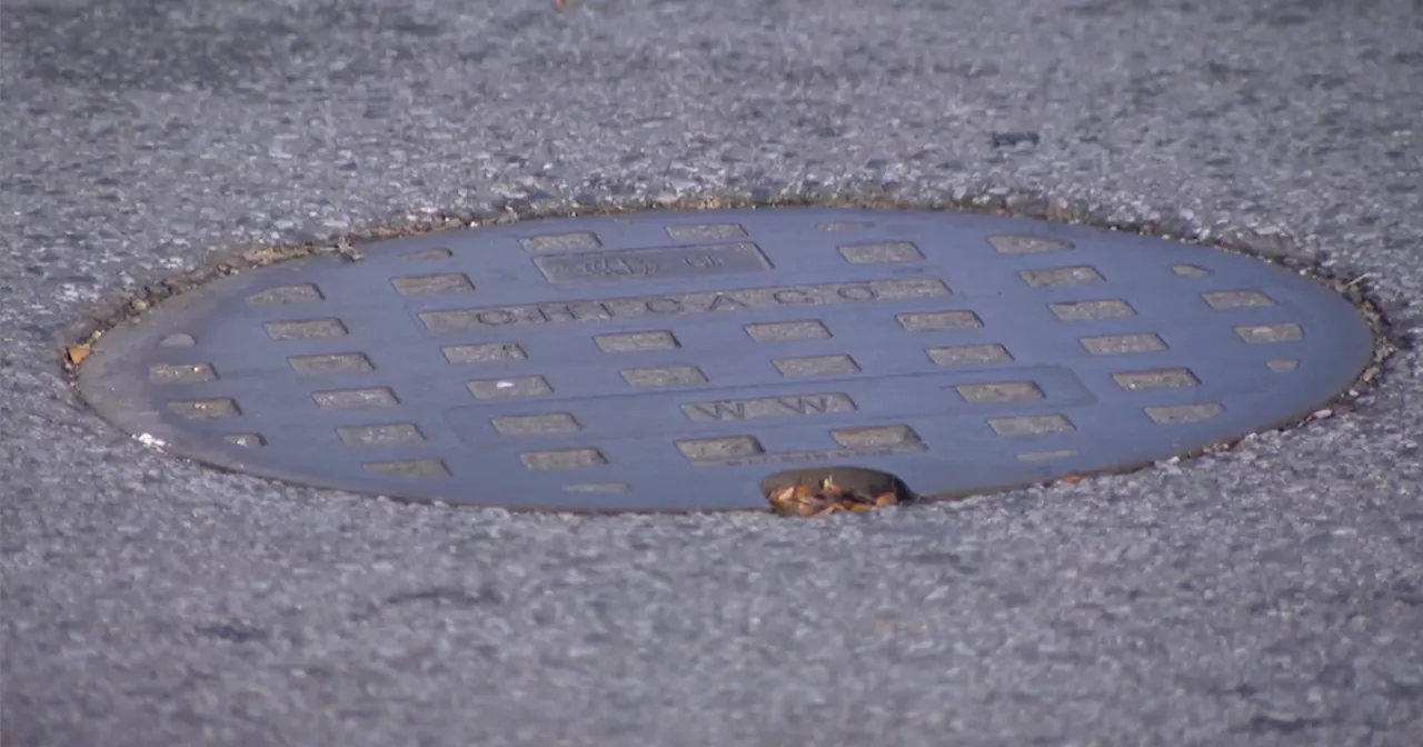 Police issue alert about sewer cover thefts in Chicago