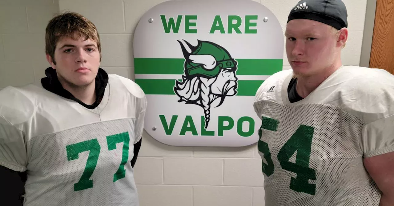 Cayleb Sharp and Matt Hofer follow brothers at Valparaiso and become anchors there: ‘Great competitors’