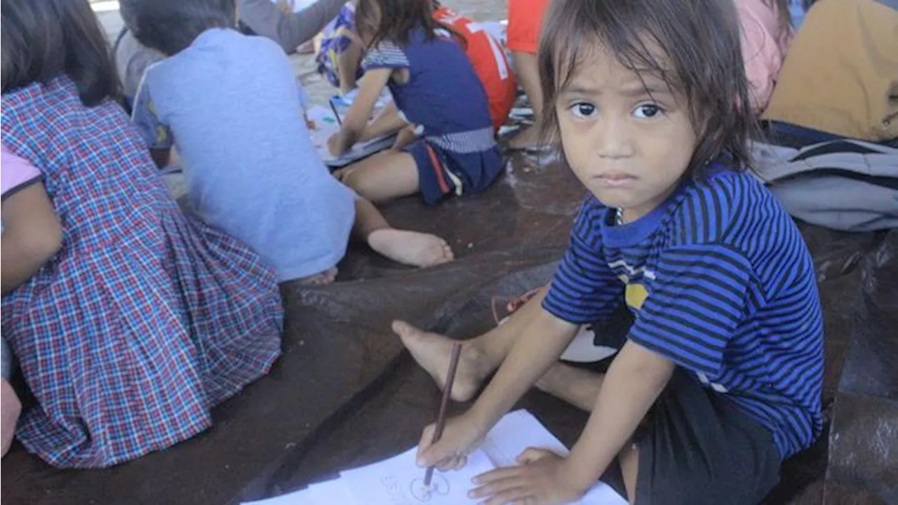 Hiruk Pikuk Pasar Jadi Saksi Anak-anak Belajar Raih Mimpi