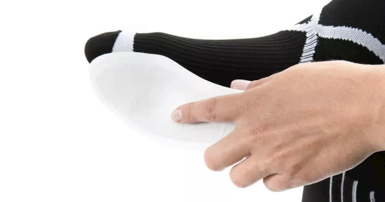 People with cold feet say £12 heated insoles 'really work' for up to 10 hours