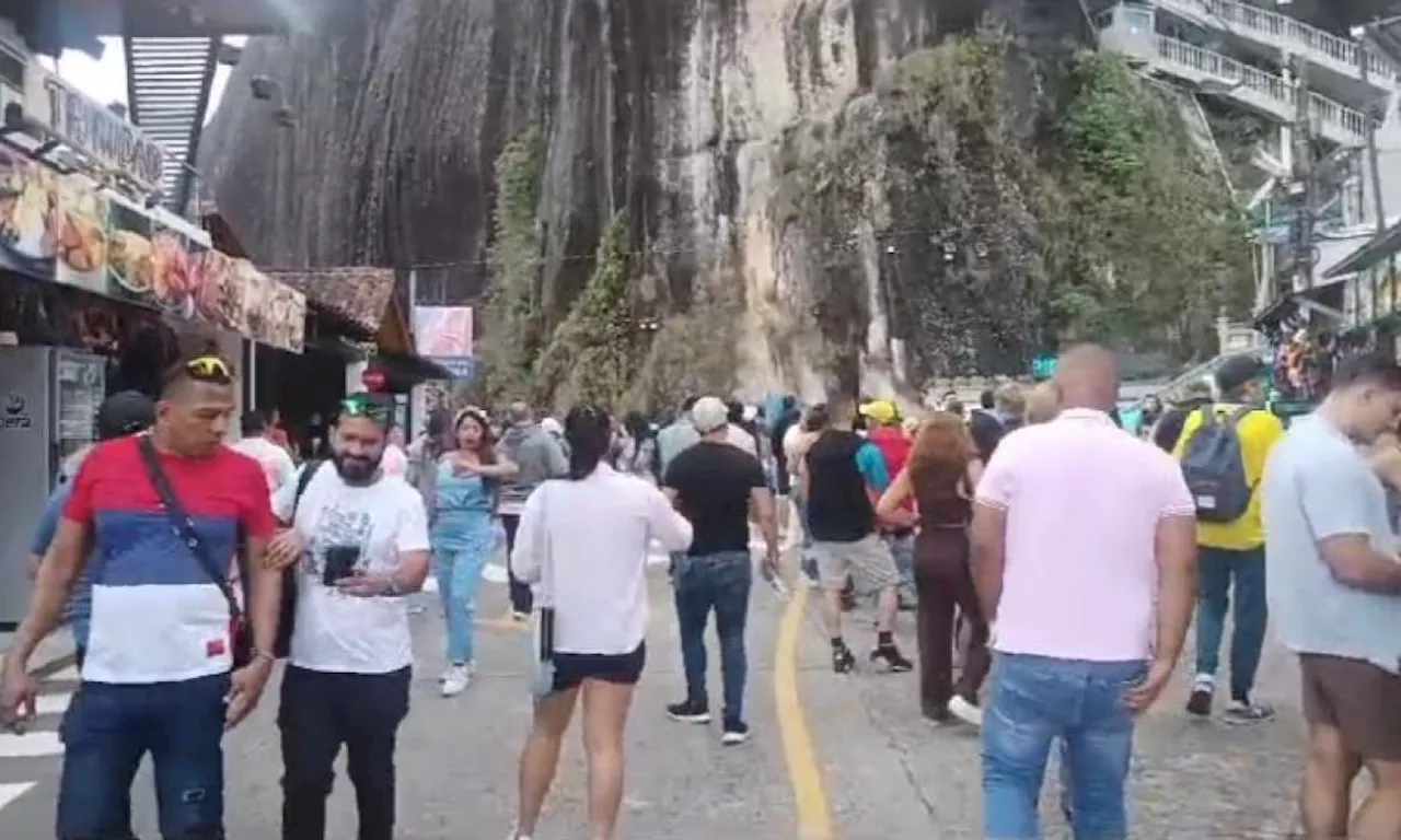 Emergencia en la piedra del Peñol: desprendimiento de material dejó 17 personas heridas