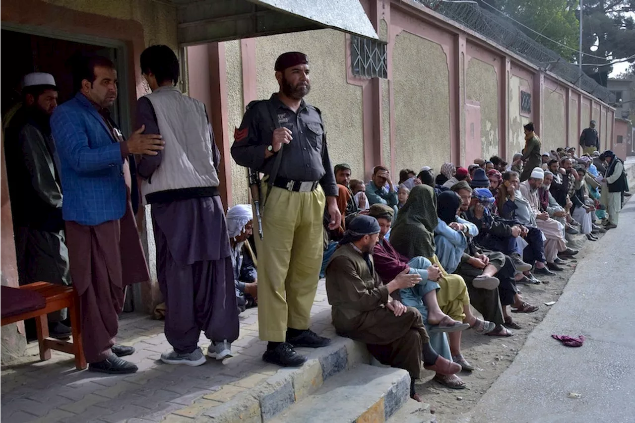 Drohende Abschiebung drängt Tausende Afghanen aus Pakistan