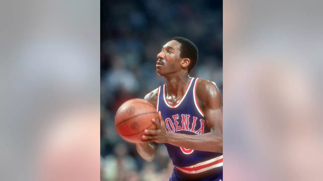 Walter Davis, Suns all-time leading scorer, dies at 69