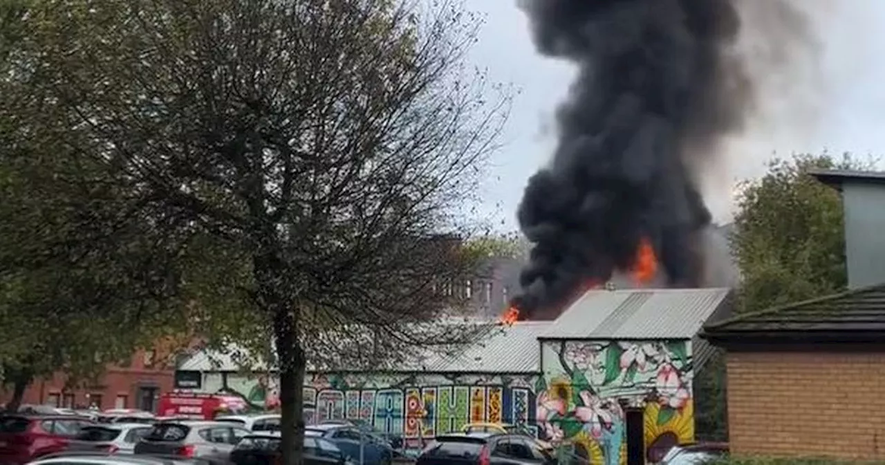 Thick plumes of smoke billow over Glasgow southside as fire crews battle blaze