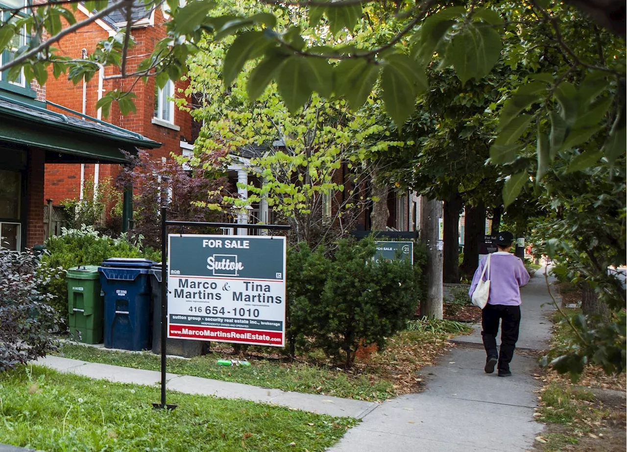 Toronto homes sales fall again in October, prices down