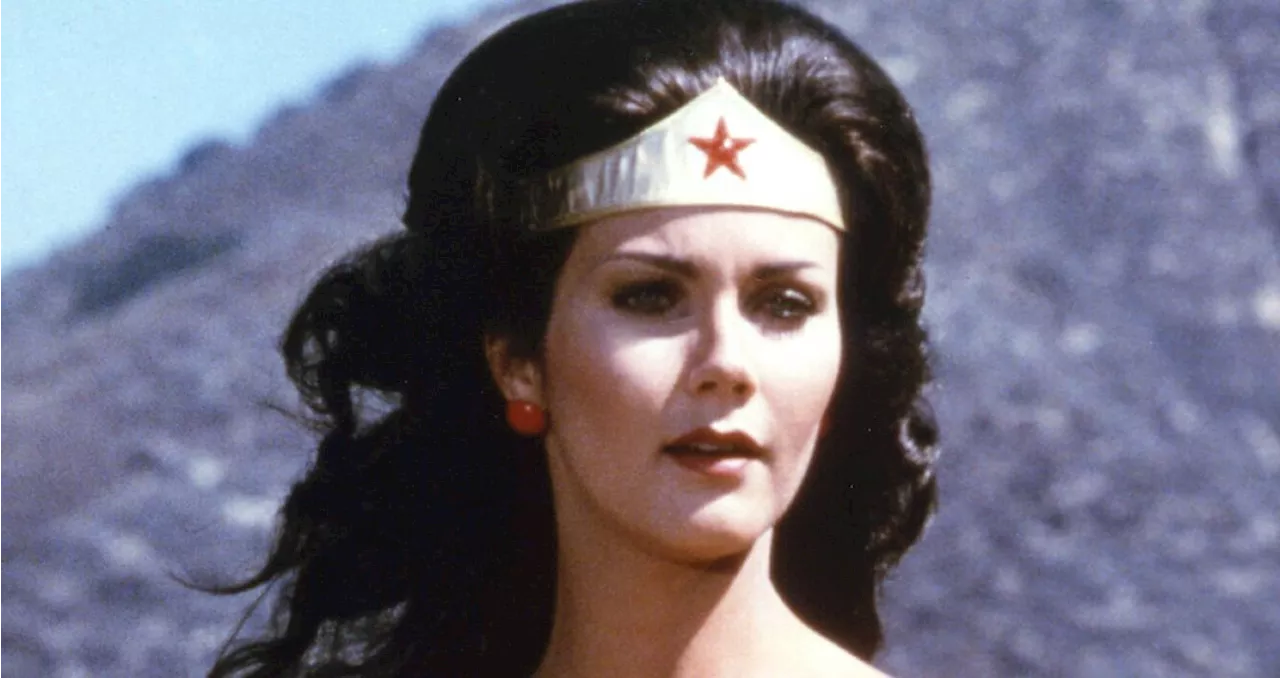 Lynda Carter's Salute To This Wonder Woman Costume Is Just Super