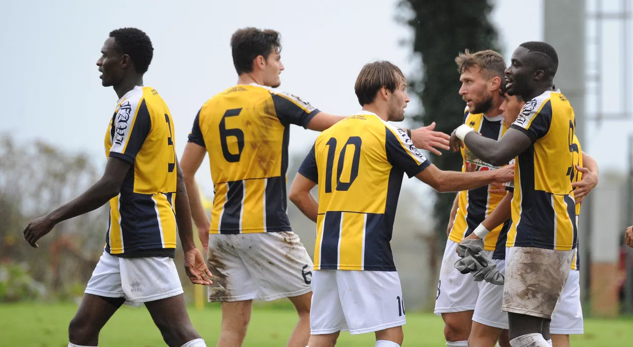 FC Viterbo, con l'Amatrice Rieti il successo per 2-1 arriva al novantesimo