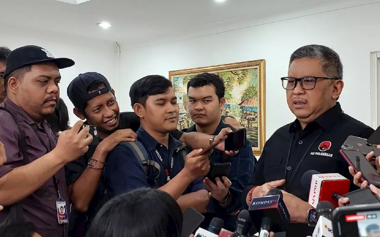 Bantah Anis Matta, Hasto: Jokowi Tahu Ganjar Bakal Diumumkan jadi Bakal Capres