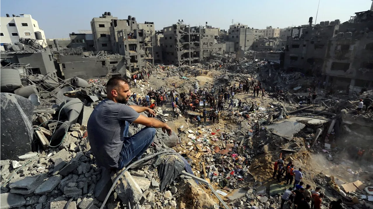 Diplomatic efforts to pause fighting gain steam as Israeli ground troops push toward Gaza City