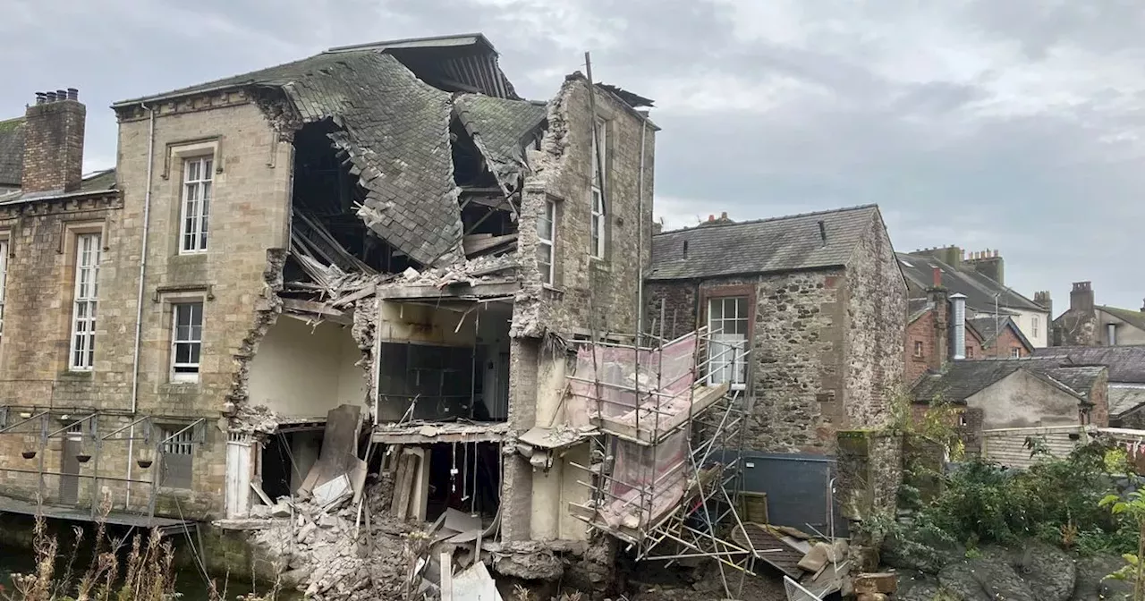 Engineers gain access to Old Courthouse after building collapse