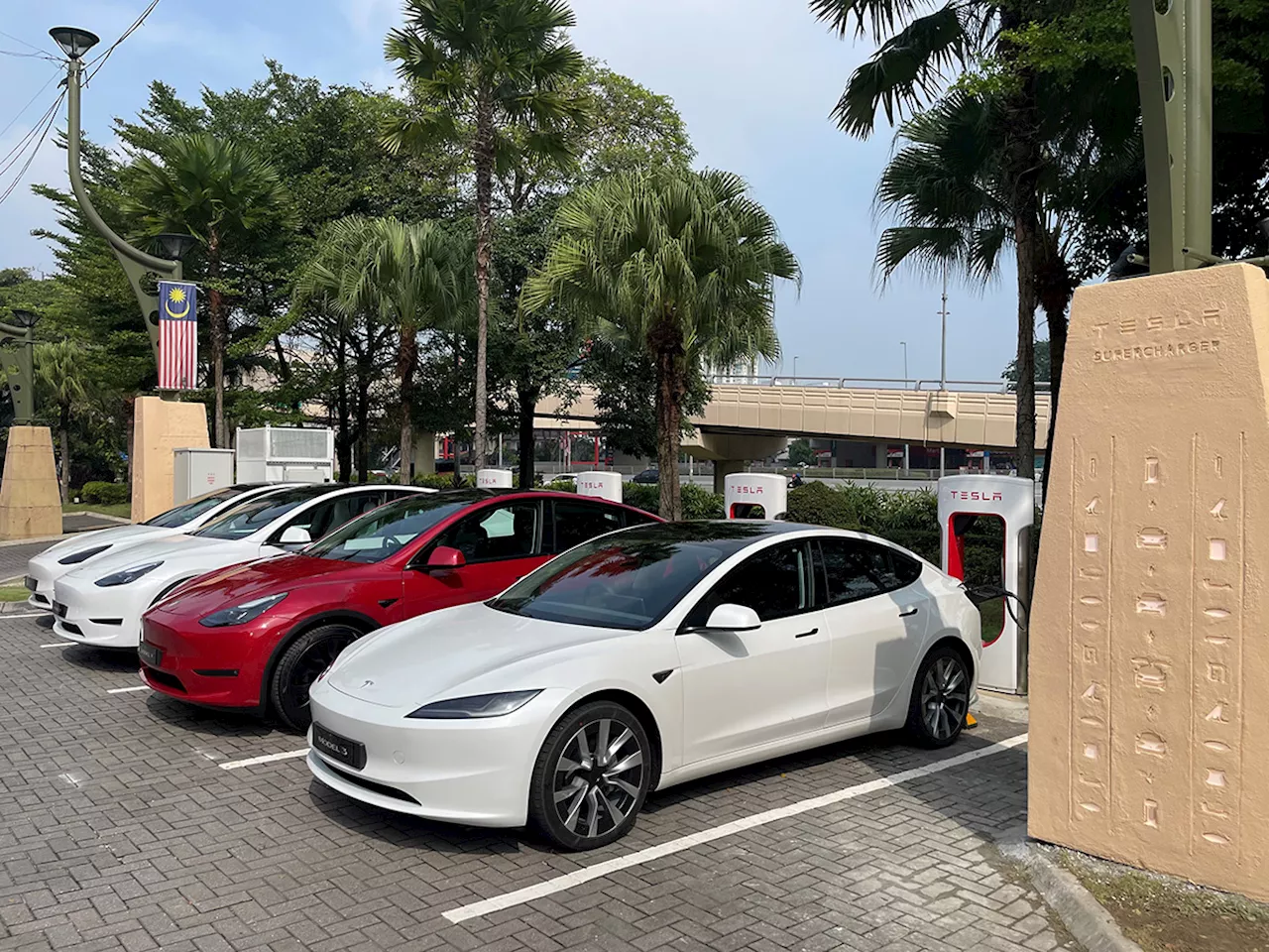 Tesla Supercharger Station At Sunway Pyramid Officially Opens