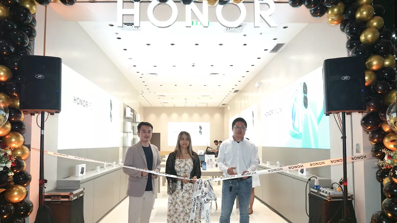 HONOR Philippines launches new experience store at SM City Sto. Tomas Batangas