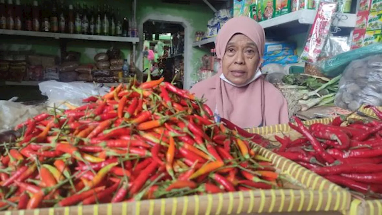 Harga Cabai Melonjak, Penjual Makanan di Cirebon Naikkan Harga Jual