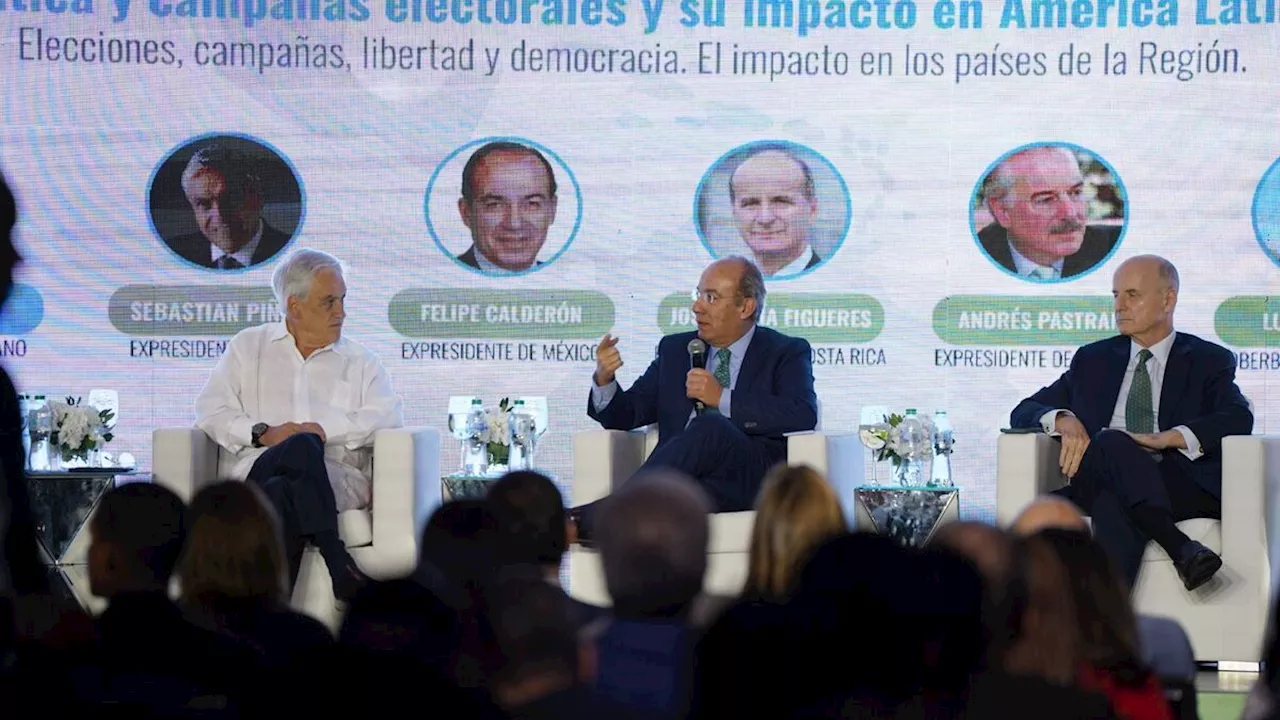 Felipe Calderón advierte que México está en peligro con una democracia a punto de caer