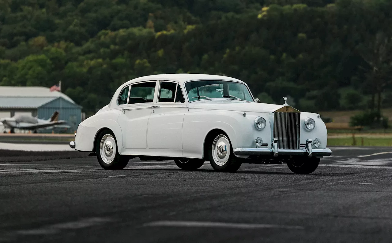 Ringbrothers' 1961 Rolls-Royce combines opulence with muscle