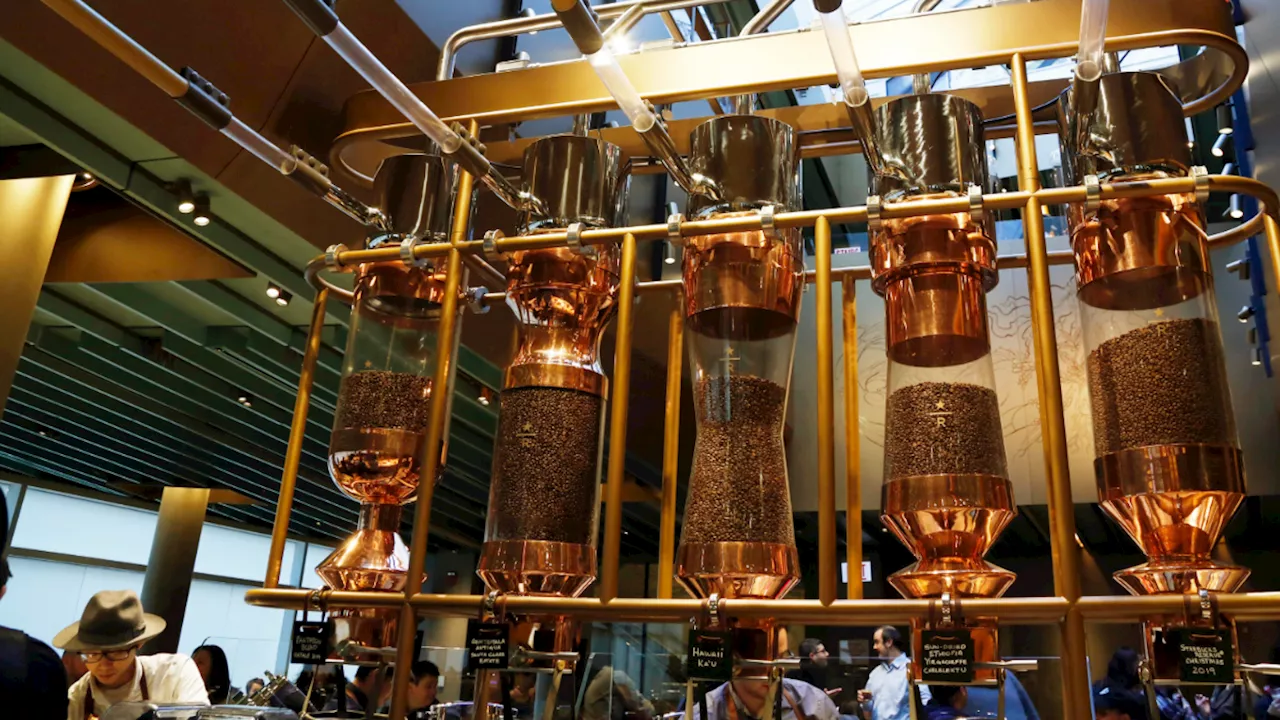 Starbucks Reserve Roastery Chicago to unveil special holiday drinks, baked goods this week