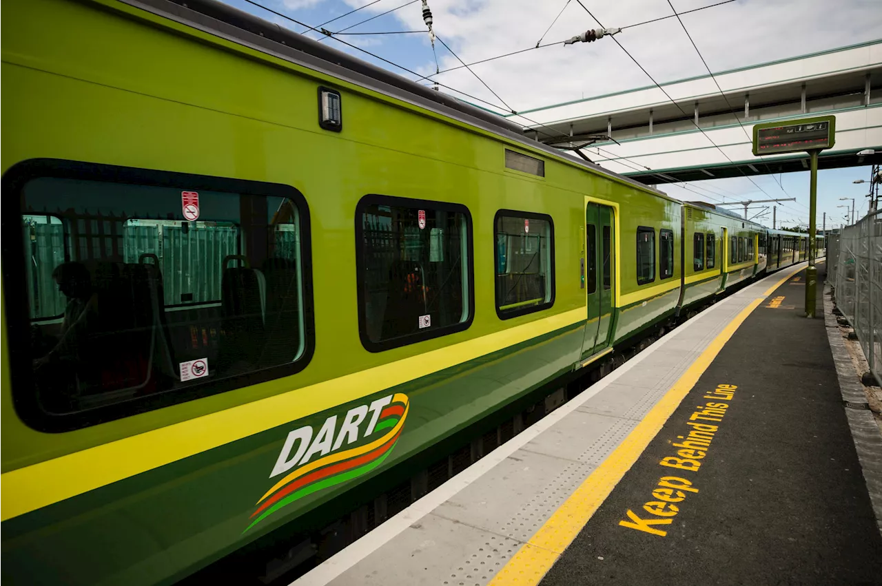 DART passengers forced to walk on tracks following breakdown
