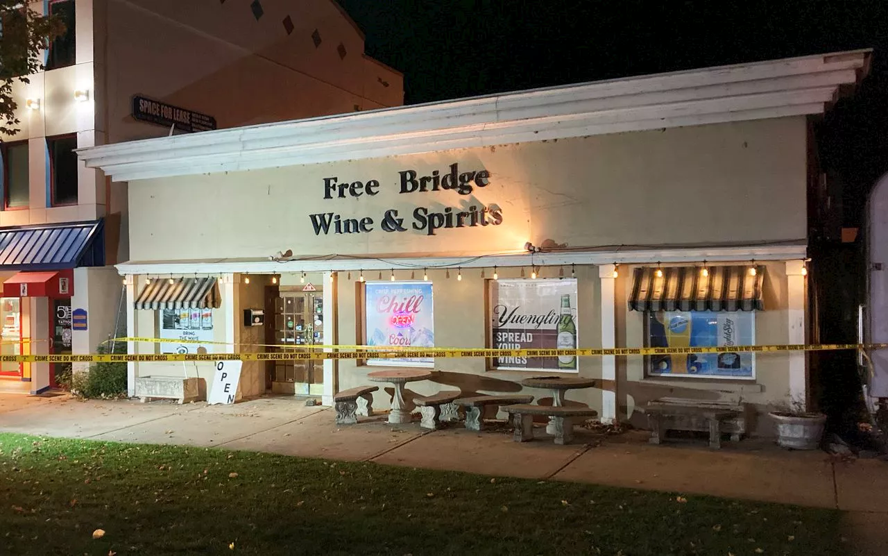 Shot fired in Phillipsburg armed robbery near free bridge, police say